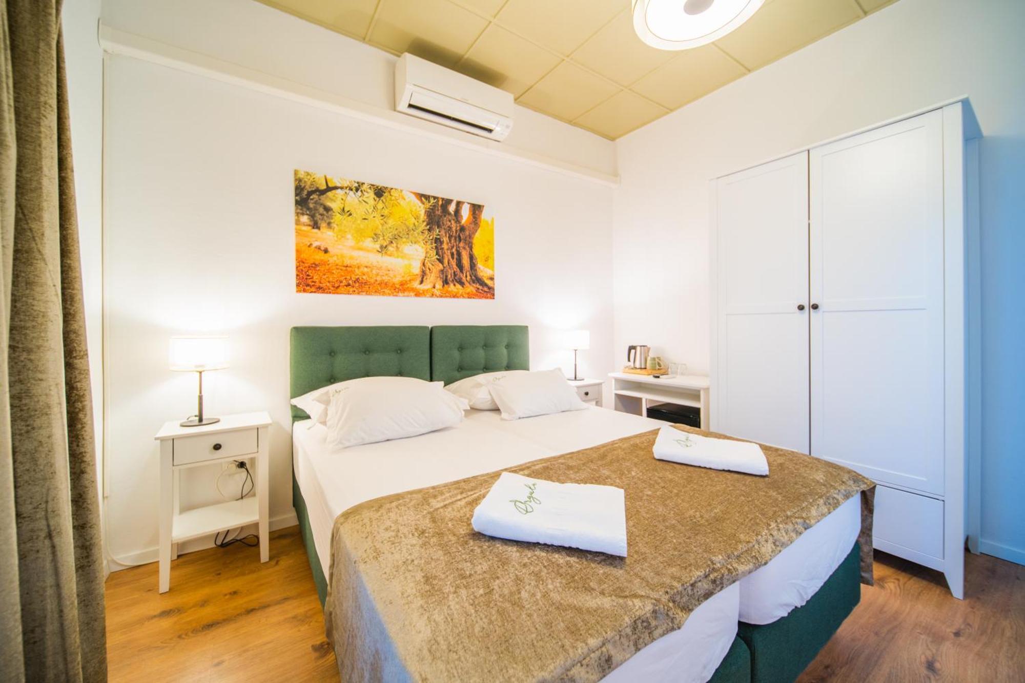 Orgula Hotel Лумбарда Екстериор снимка